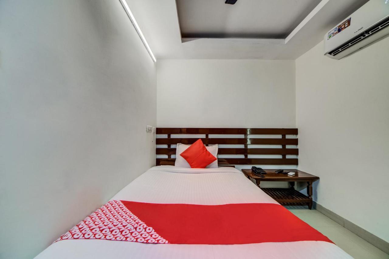 Oyo 33504 Hotel Ananda Inn Hajdarábád Exteriér fotografie