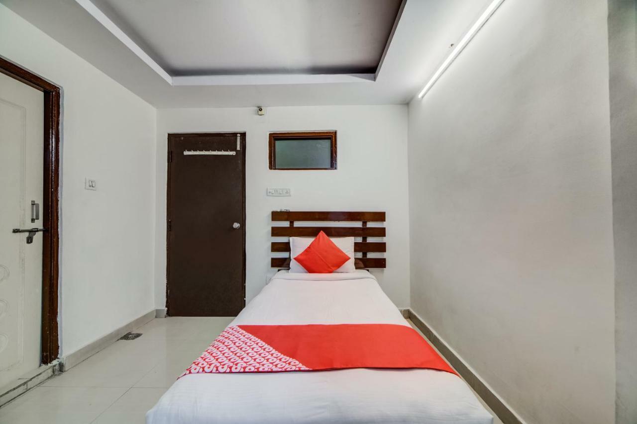 Oyo 33504 Hotel Ananda Inn Hajdarábád Exteriér fotografie